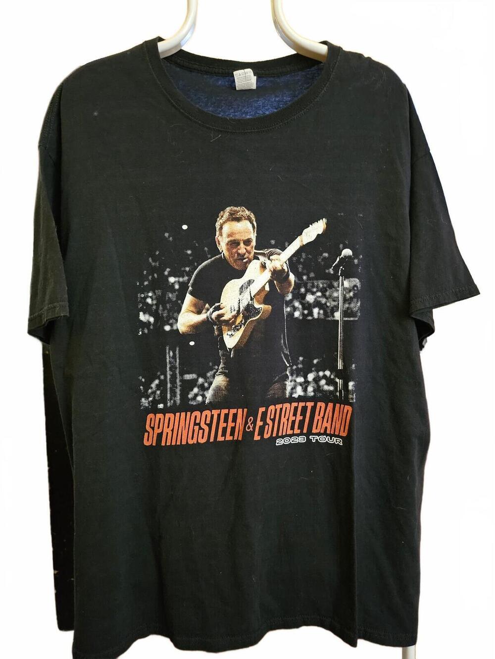 Bruce Springsteen Tour '24 Guitar Photo T-Shirt - official licensed Size XL